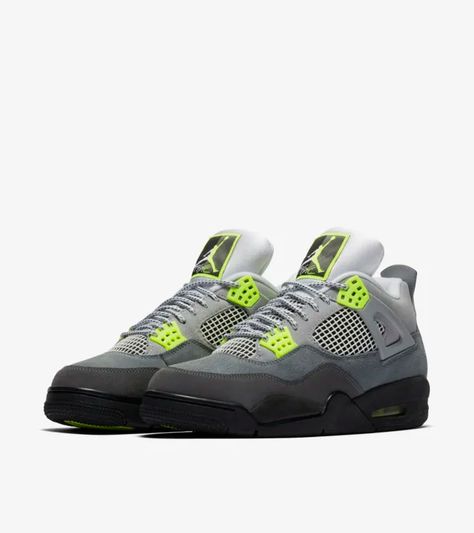 Air Max 95 Neon, Original Air Jordans, Air Jordan Iv, Jordan Iv, Jordan 4’s, Nike Air Jordan 4 Retro, Nike Air Jordan 4, Cute Nike Shoes, Fresh Shoes