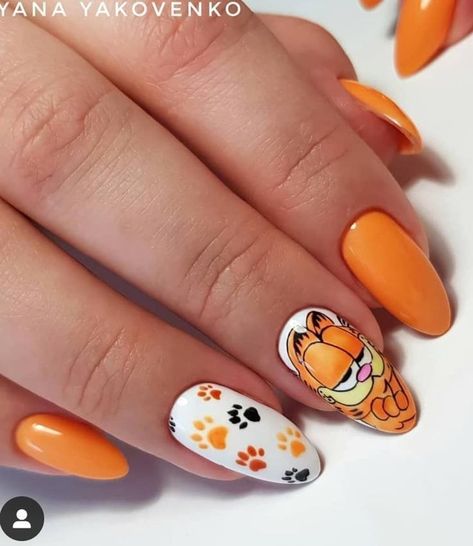 I am a self-taught nail artist from Bulgaria, who loves unusual nail designs. All of the designs are done by me on my own nails. Each of them took me at least 2 hours to finish. I paint well-known characters from the cartoons of your childhood, logos of different brands, parts of TV series and games on my nails. I hope you like them! Unghie Nail Art, Nail Drawing, Nail Art Disney, Classy Acrylic Nails, Long Square Acrylic Nails, Trendy Nail Art, Cat Kuku, Pastel Nails, Nail Art Inspiration