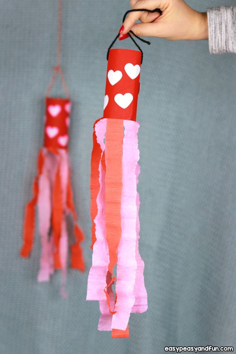 Valentines Day Windsock Toilet Paper Roll Craft... Vday Crafts, Toilet Paper Roll Craft, Preschool Valentine Crafts, Saint Valentin Diy, Valentines Bricolage, Roll Craft, February Crafts, Easy Valentine Crafts, Valentine's Day Crafts For Kids