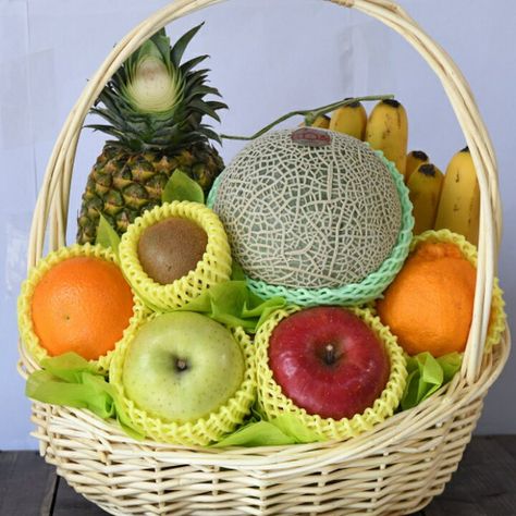 Parcel Buah Seserahan, Hantaran Buah, Seserahan Hantaran, Fruit Buffet, Fruit Hampers, Fruit Centerpieces, Fruit Basket Gift, Fruit Gifts, Fruit Flowers