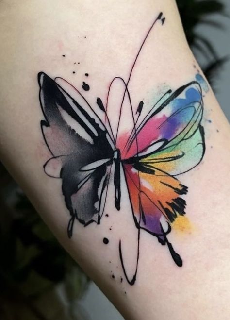 Gg Tattoo, A Butterfly Tattoo, Tatuaje Cover Up, Watercolor Butterfly Tattoo, Water Lily Tattoos, Colour Tattoo For Women, Unique Butterfly Tattoos, Chicano Style, Aquarius Tattoo