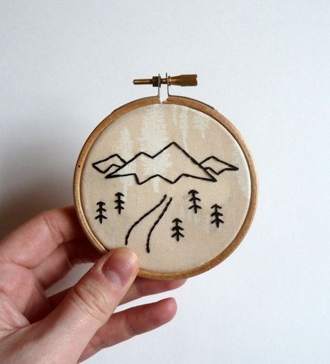 Embroidery Stones, Landscape Sketching, Sketch Landscape, Birthday Embroidery, Sketch Embroidery, Easy Landscape, 25 Birthday, Amazing Embroidery, White Trees