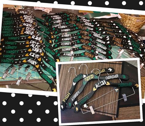 Personalized uniform hangers for cheer camp gift. Freshman JV & Varsity. 🐴🔥💚 Cheer Hangers, Cheer Camp Gifts, Team Cheer, Cheer Team Gifts, Cheer Gear, Cheer Ideas, Cheer Camp, Cheerleading Bows, Pinterest Hacks