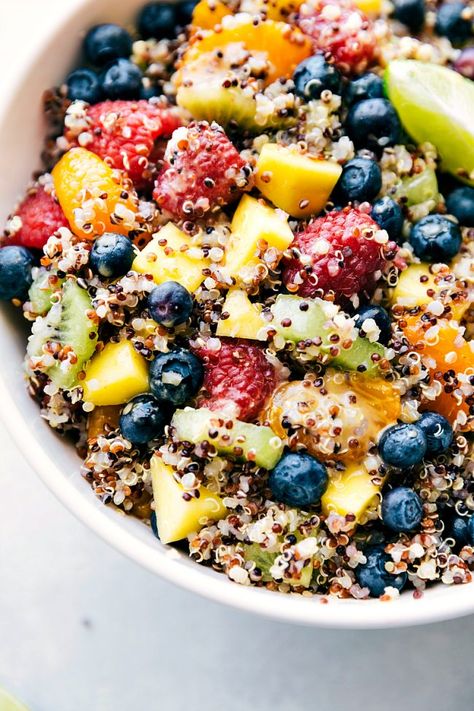 Fruity Quinoa Salad Quinoa Fruit Salad, Dried Fruit Recipe, Sweet Potato Quinoa Salad, Lime Quinoa, Best Fruit Salad, Fruit Recipe, Recipes Salads, Italian Chopped Salad, Citrus Dressing