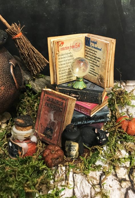 Artfully Musing: WITCH IN THE WOODS - GRIMSLEY VILLAGE - NEW IMAGES & VIDEO TUTORIAL Witch In The Woods, Library Halloween, Halloween Minis, Miniature Making, Harry Potter Christmas Decorations, Halloween Fairy Garden, Halloween Diorama, Witchy House, Halloween Collage