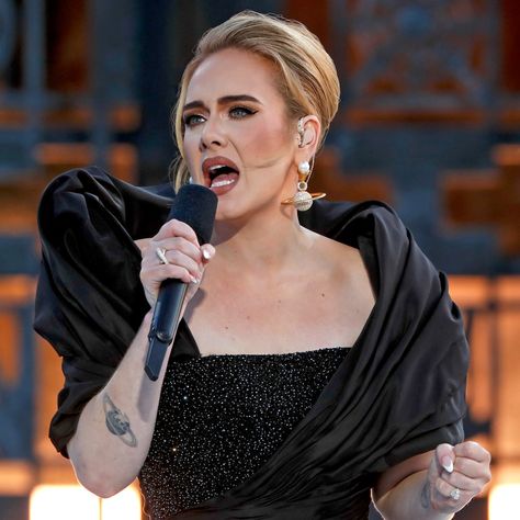 Adele's latest Instagram post will make you say, "Oh my god." On Saturday, Jan. 8, the Grammy award-winning singer, 33, ramped up the excitement for her upcoming music video... Rolling In The Deep, In The Deep, Oh My God, Tv Host, My God, The Deep, Adele, Oh My, A Woman