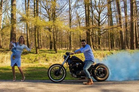 Gender Reveal Motorcycle Burnout, Motorcycle Burnout Gender Reveal, Motorcycle Baby Announcement, Exhaust Gender Reveal, Motorcycle Gender Reveal Ideas, Motorcycle Pregnancy Announcement, Gender Reveal Motorcycle, Motorcycle Gender Reveal, Motorcycle Bobber