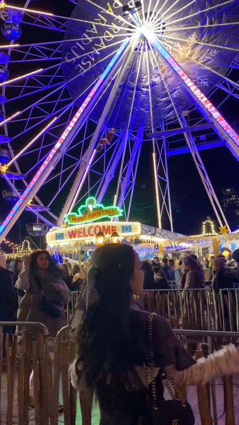 Girl | Ferriswheel | 2023 | Big Ribbon | Carnival | Inspo | Aesthetic | Faceless | Outfit | Theme Park | Fair Pics | Scarf | Fun Fair | Faceless Fair Pics, Fair Pictures, Park Aesthetic, Carnival Girl, 2024 Aesthetic, Christmas Carnival, Park Pictures, Thrill Seeker, Fun Fair