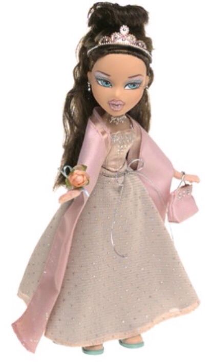 Bratz Formal Funk, Dc Superhero Girls Dolls, Bratz Characters, Bratz Doll Outfits, Brat Doll, Bratz Girls, Barbie Collector Dolls, Formal Fashion, Prom Style