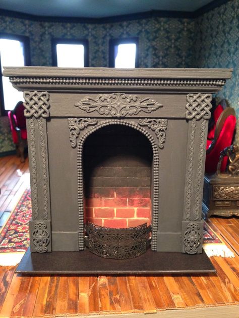 Dollhouse Furniture Diy How To Make, Diy Miniatures Tutorials, Doll Fireplace, Diy Miniature Furniture, Built Fireplace, Real Fireplace, Mini Fireplace, Dollhouse Fireplace, Miniature Fireplace