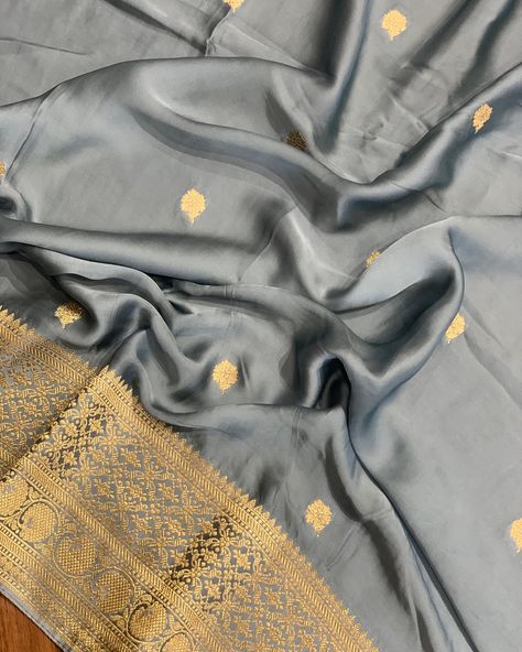 Day3️⃣ . . . . . "Elegance in every thread, beauty in every butti. Our Banarasi Mashru Silk saree, adorned with delicate buttis, brings together the classic charm of Banarasi craftsmanship with the luxurious feel of Mashru silk. Each butti is a symbol of artistry, woven into the rich silk to create a saree that speaks of tradition, grace, and timeless beauty. Drape yourself in this heritage masterpiece and let its subtle brilliance reflect your inner glow. ✨🌿 . . . . . . . . . contact us on... Mashru Silk Saree, Inner Glow, Silk Saree, Timeless Beauty, Silk Sarees, Thread, Saree, Bring It On, Silk