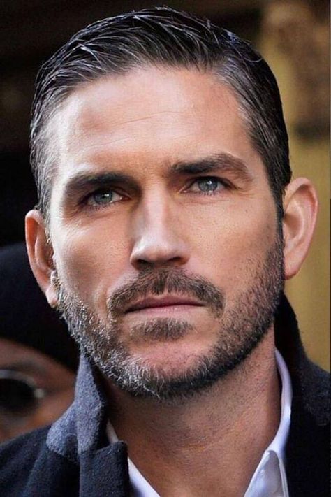 Ufc Conor Mcgregor, James Caviezel, John Reese, Jim Caviezel, Person Of Interest, Hollywood Star, Handsome Actors, Hollywood Actor, Interesting Faces