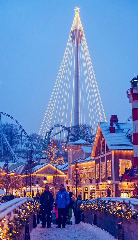 Gothenburg, Sweden. Sweden At Christmas, Gothenburg Christmas, Sweden Places To Visit, Sweden Christmas, Christmas City, Travel Aesthetics, Pretty Houses, North Europe, Gothenburg Sweden