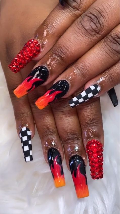 Checkered Flame Nails, Nails Red Gems, Red Fire Nails, Red Flame Nails, Sport Nails, Nails Checkered, Racing Nails, Flame Nails, Sports Nails