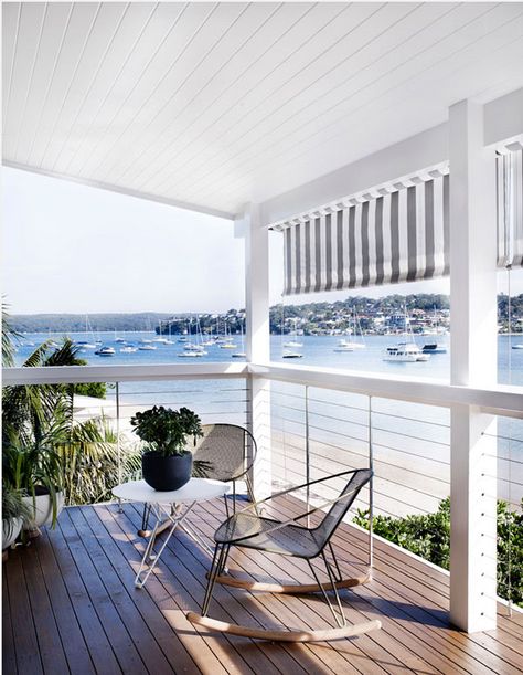 modern coastal deck decor Beach House Deck, Beach House Exterior, Poses Beach, Waterfront Cottage, House Deck, Balcony Railing, Beach Cottage Style, Wedding Beach, Beach Living