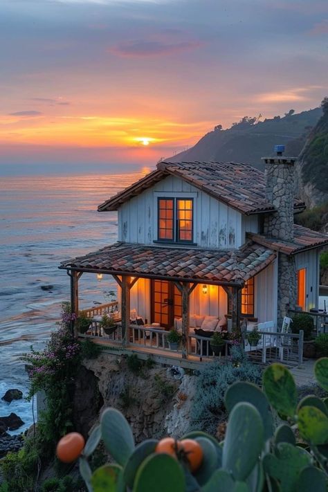 House On Cliff, Cliff By The Sea, Ocean Cliff, Cliff Side, Beach Bungalow, House By The Sea, Beach Bungalows, By The Sea, So Beautiful