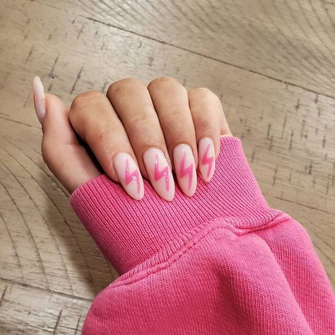 Kristen T. Ethridge on Instagram: “Pretty pink bolts for Piper 💕 #nailsbykristen #nailsdid #nailartist” Nails Lighting Bolt, Nails With Pink, Pink Lighting, Lighting Bolt, Edge Nails, Us Nails, Almond Nails, Arm Warmers, Nail Ideas