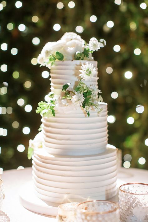 Tiered Cakes Diy, Woodside California, Three Tier Cake, Flower Girl Bouquet, Wedding Planner App, Honeymoon Style, Historic House, White Icing, House And Garden