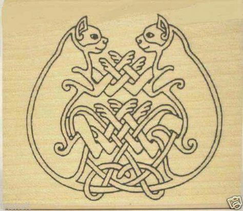 Celtic Cat Tattoo Illuminated Text, Norse Knotwork, Celtic Owl, Celtic Cats, Celtic Images, Blind Cat, Viking Embroidery, Celtic Animals, Mercado Medieval