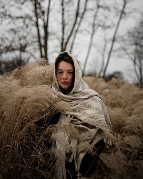 Winter Fashion Photography, Snow Photoshoot, Winter Portraits, Nature Photoshoot, Moody Photography, Winter Photoshoot, Wrong Turn, Winter Photos, Fall Photoshoot