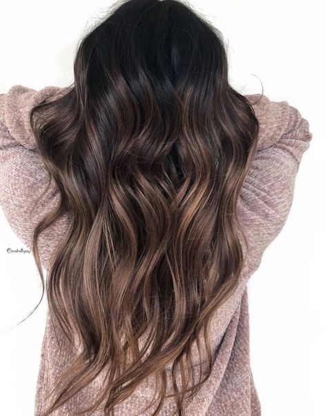 Highlights For Dark Brown Hair, Bronde Balayage, Dark Hair With Highlights, Hair Artist, Hair Color Light Brown, Brunette Balayage Hair, Brown Hair Balayage, Brown Balayage, Balayage Brunette