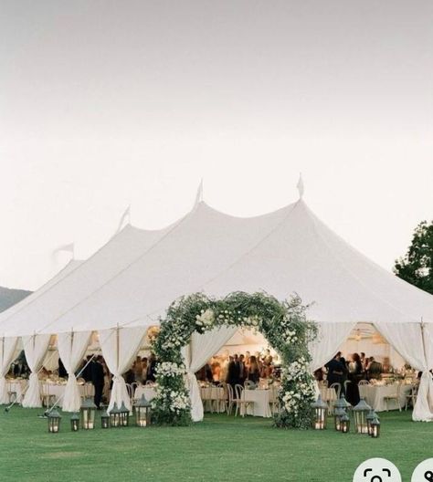 Outdoor Wedding With Tent, Wedding Tent Entrance Decor, Classic Backyard Wedding, Simple Tent Wedding, Tent Reception Ideas, Tent Wedding Ceremony, Kirby Wedding, Reception Aesthetic, White Tent Wedding