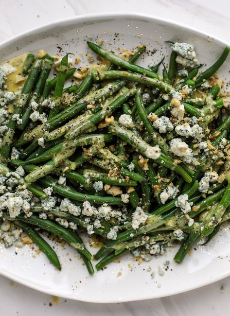 Fresh Green Bean Salad, Salad With Blue Cheese, Green Beans Side, Blue Cheese Recipes, Dijon Dressing, Green Bean Salad, Lemon Green Beans, Summer Side Dish, Green Bean Salads