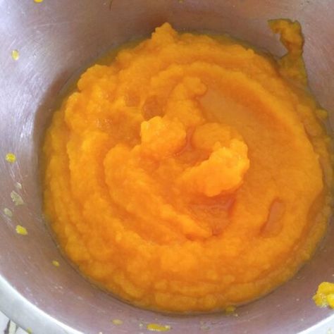 Creamy Pumpkin Soup, Pumpkin Hummus, Bake Sale Recipes, Leftover Pumpkin, Pumpkin Waffles, Cheese Pumpkin, Baking Basics, How To Roast, How To Make Pumpkin