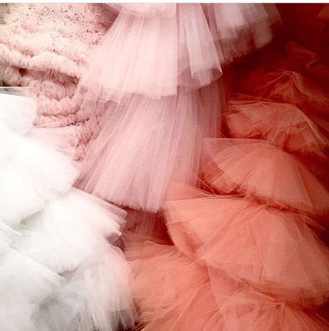 Tutu Aesthetic, Tulle Aesthetic, Elegant Summer Ruffled Tulle Fabric, Pink Haute Couture, Manipulating Fabric Tulle, Tulle Texture, White Organza Tulle Fabric With Ruffles, White Ruffled Tulle Fabric, Tulle Fashion