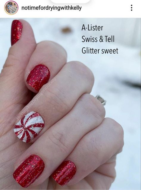 Color Street Crantastic, Color Street Christmas, Nail Color Combos, Christmas Manicure, Christmas Mix, Nail Colors Winter, Glitter Gel Nails, Christmas Color, Christmas Nail Designs