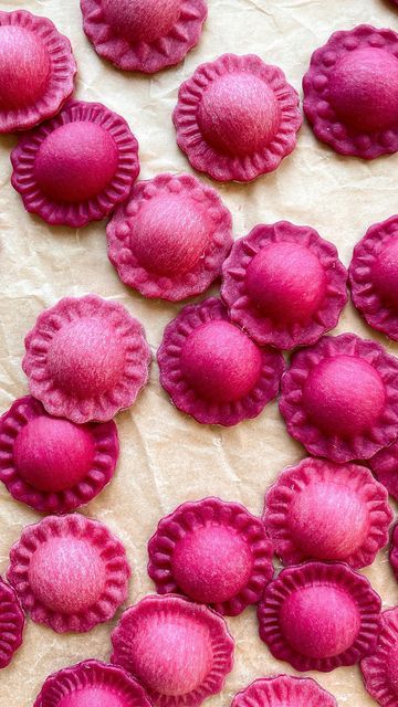 Pink Dinner Food, Ravioli Mold, Heart Shaped Pasta, Heart Pasta, Valentines Party Food, Pasta Shop, Semolina Flour, Homemade Pasta Recipe, Handmade Pasta