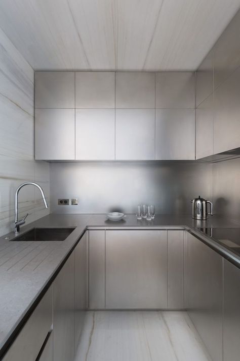 #stainlesssteel#inox#SS304#interiordesign#designidea Stainless Steel Kitchen Design, Modern Industrial Kitchen, Stainless Steel Kitchen Cabinets, Steel Kitchen Cabinets, Wooden Kitchen Cabinets, Stainless Kitchen, Metal Kitchen, Professional Kitchen, Kitchen Furniture Design