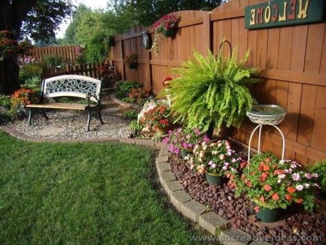 Inexpensive Landscaping, Backyard Planters, Cheap Landscaping Ideas, Backyard Ideas For Small Yards, Small Yard Landscaping, Backyard Seating Area, Garden Corner, Small Front Yard Landscaping, Backyard Seating