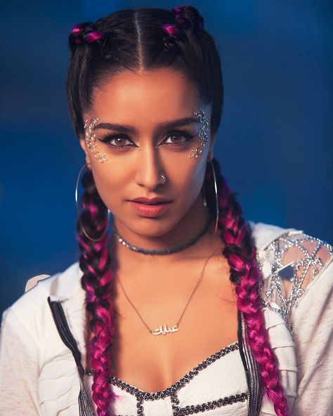 INAYAT 🌙 @shraddhakapoor  Had so much fun creating this Finale look!! When you set a certain look it’s an exciting process... the artist,… Street Dancer 3d, Shraddha Kapoor Cute, Shraddha Kapoor, Bollywood Girls, Empowering Women, Bollywood Celebrities, Tv Stars, Stylish Girl, Ladies Day