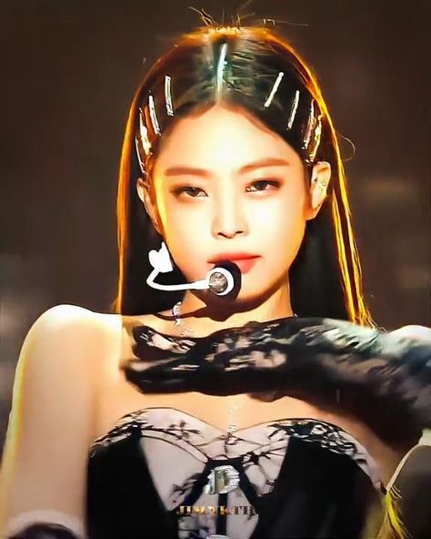 BLACKPINK Look At Me Song, Jen Videos, Song Video, Kpop Girl Bands, Sarada Uchiha, Jennie Kim Blackpink, Black Pink Instagram, Blackpink Video, Black Pink Dance Practice