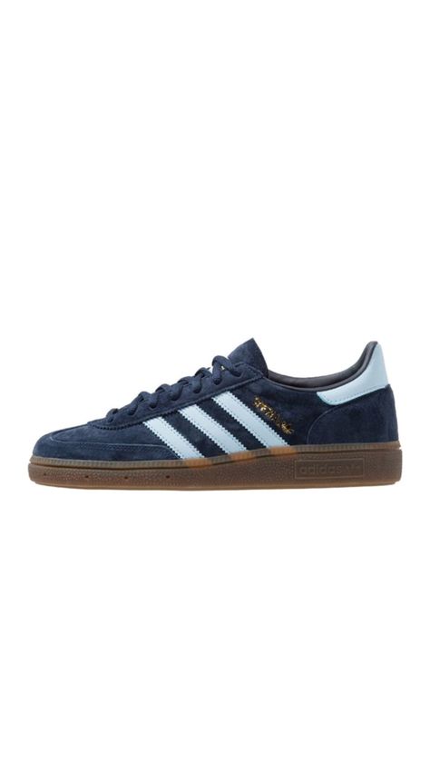 Adidas Originals Jeans, Skor Sneakers, Handball Spezial, Shoe Wishlist, Adidas Spezial, Shoe Inspo, Clear Sky, Modieuze Outfits, Swag Shoes