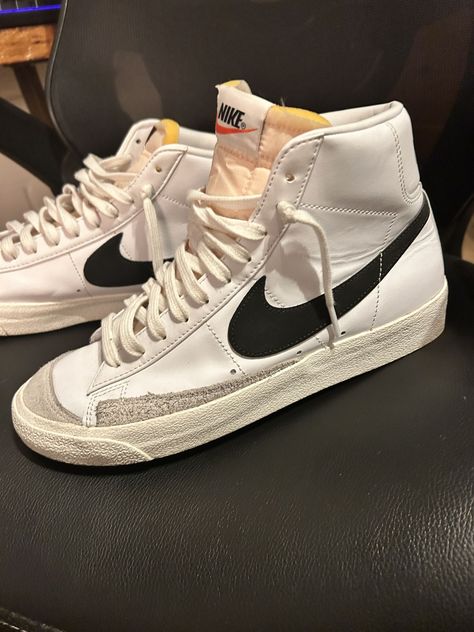 Nike Blazer Mids ‘77s for Sale in Tucson, AZ - OfferUp Nike Blazer Mid 77 Wallpaper, Mid Blazer 77, Nike Mid Blazer, Blazer Mids, Blazer 77, Nike Blazer Mid 77, Nike Blazer Mid, Blazer Mid, Tucson Az