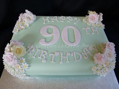 90th Birthday Cake Ideas, Cupcakes For Women, Birthday Cupcakes For Women, Grandmas Birthday Party, October Birthday Parties, Dedication Cake, Fireworks Cake, Grandma Cake, 90th Birthday Cakes