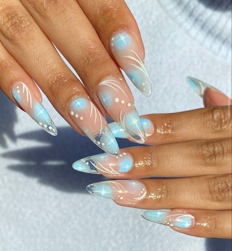 Light Blue Nail Designs, Blue Prom Nails, Blue And Silver Nails, Bubble Nails, Blue And White Nails, Kutek Disney, Unghie Sfumate, Light Blue Nails, Baby Blue Nails