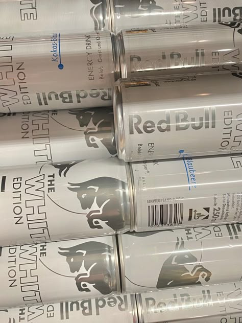 Coconut Red Bull, Redbull White, Red Bull White, Redbull Aesthetic, Fall Basket Ideas, Smiješne Slike, Red Bull Drinks, Best Energy Drink, Red Bul