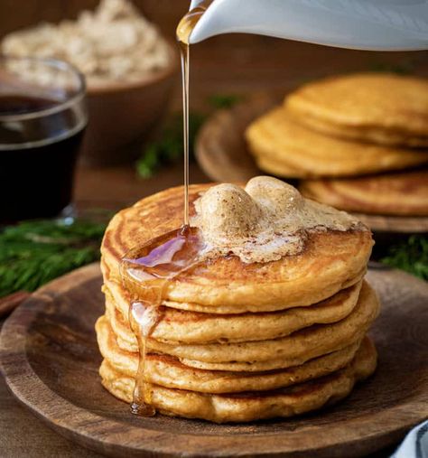 Gingerbread Pancakes are my fluffy buttermilk pancakes with the addition of warm spices like cinnamon and ginger along with rich molasses. Each bite is filled with gingerbread flavor, perfect for the holiday season! Gingerbread Pancakes, Lemon Meringue Cheesecake, Freeze Pancakes, Buttermilk Pancakes Fluffy, Inside Cake, Cream Cheese Danish, Homemade Apple Cider, I Am Baker, Homemade Pie Crusts