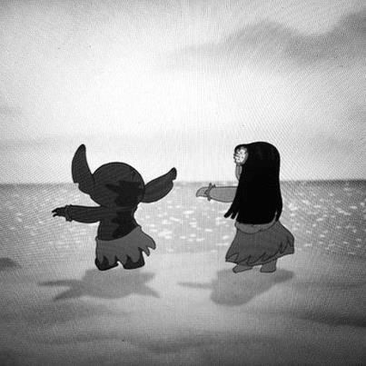 Lilo and stitch had a great friendship Lilo And Stitch 3, Black And White Photo Wall, Images Disney, Black And White Picture Wall, Lilo Et Stitch, Picture Collage Wall, Disney Aesthetic, Cute Disney Wallpaper, Disney Lilo