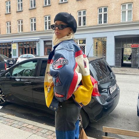 FILIPPA J. LUDVIG (@filippajuhler) • Instagram photos and videos Funky Fall Fashion, Nyc Aesthetic Outfit, Oversized Jacket Outfit, Jacket Outfit Women, Fits Aesthetic, Nyc Aesthetic, Fall Inspo, Jacket Outfit, Outfit Fall