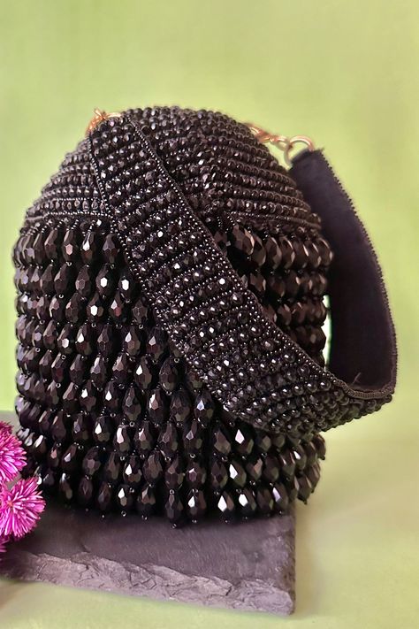 Discover these amazing collection of Black Pearls Pristine Embellished Potli Bag by Nayaab by Sonia online at Aza Fashions. Potlis Bags, Pearl Tassels, Potli Bag, Black Pearls, Potli Bags, Crystal Embellishment, Black Pearl, Online Bags, Aza Fashion