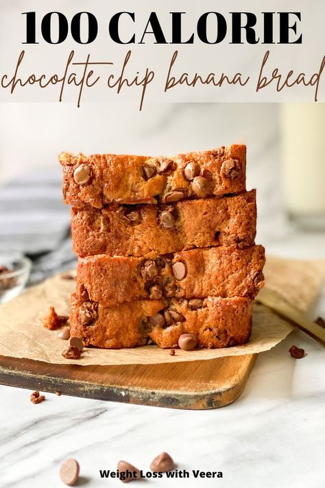 WOW! I can not believe this banana bread is only 100 calories! It tastes just like regular banana bread and is super easy to make! #lowcalorie #lowcalorierecipes #lowcaloriebananabread #bananabread #weightloss #weightlossjourney #lowcaloriedessert Low Calorie Banana, Low Calorie Banana Bread, Banana Bread Healthy Easy, Low Calorie Chocolate, Recipes Using Bananas, Banana Bread Recipe Healthy, Banana Bread Recipe Moist, Low Calorie Breakfast, 100 Calorie