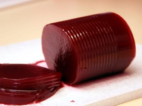 How to improve canned cranberry sauce for a Thanksgiving side dish - Insider Easy Cranberry Sauce, Canned Cranberries, Cranberry Jelly, Jellied Cranberry Sauce, Canned Cranberry Sauce, Berry Sauce, Cranberry Sauce Recipe, Fresh Spices, Thanksgiving Food