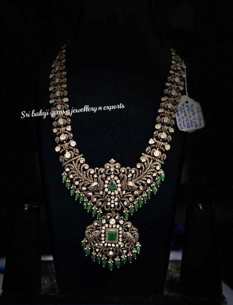 Victorian Long Haram, Beads Jewellery Indian, Jewellery Cake, Victorian Jewelry Necklace, Heavy Jewelry, Bridal Diamond Necklace, Long Haram, Indian Wedding Jewelry Sets, Diamond Jewelry Set