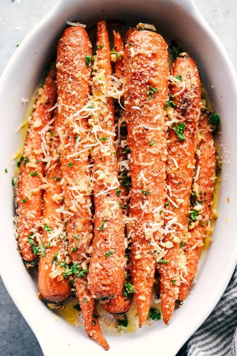 Garlic Butter Parmesan Carrots (The best carrots ever!) | The Recipe Critic Parmesan Carrots, Carrots Recipes, Carrot Dishes, Food Essentials, Carrots Recipe, Baked Carrots, Recipe Critic, Vegetarian Protein, Carrot Recipes