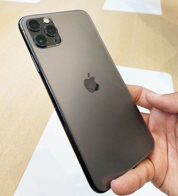 Apple iPhone 11 Pro Max 6.5 inches in size has a camera with three-eyed lenses and matte finish body. Check out iPhone 11 Pro specs at GQ India Iphone 11 Pro Max Colours, Iphone 11 Pro Max Black, Apple Laptop Macbook, Cell Phone Carrier, Hack Free Money, 11pro Max Iphone, Tech Aesthetic, Iphone11 Pro, Body Check