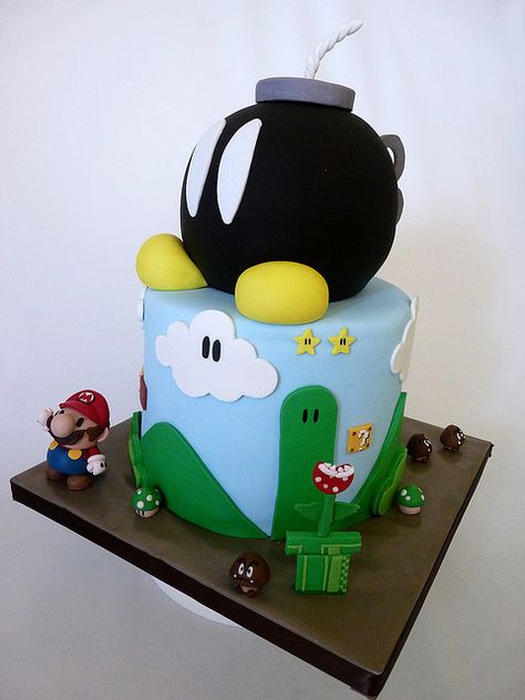 Bobomb candle idea Super Mario Torte, Nintendo Cake, Controller Cake, Bolo Super Mario, Mario Bros Cake, Bomb Cake, Video Game Cakes, Super Mario Cake, Mario Cake